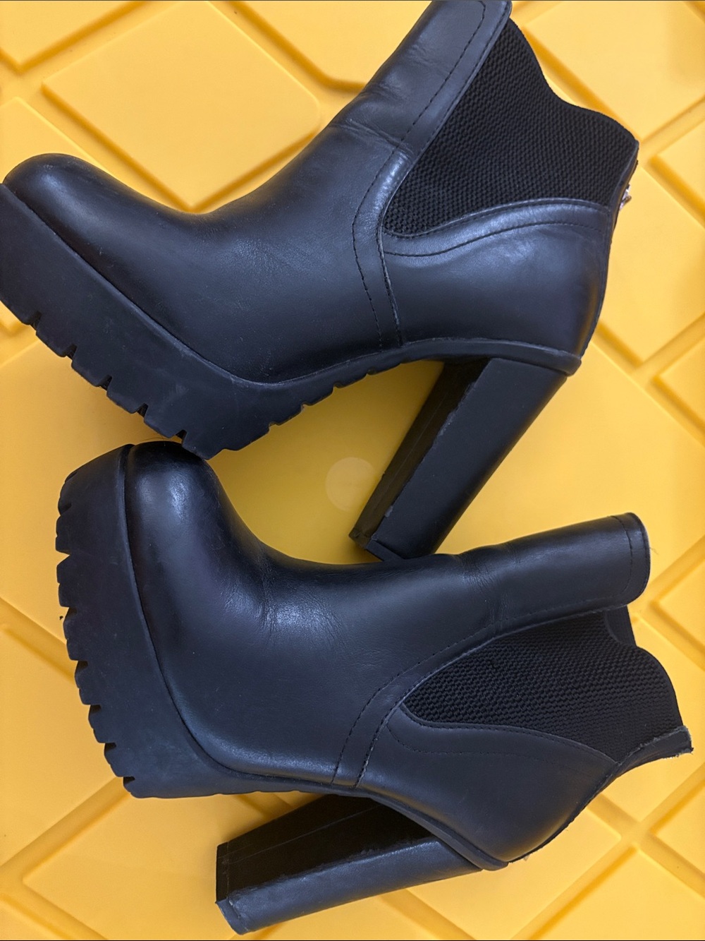 Steve Madden Black Platform Chelsea Ankle Boots